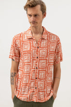 Load image into Gallery viewer, Stamp SS Shirt (Spice) - Rhythm