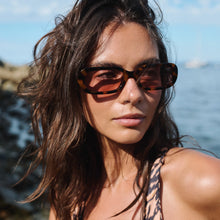 Load image into Gallery viewer, Del Rey (Tort/Peach) - I Sea Sunglasses