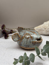 Load image into Gallery viewer, Puffer Fish No Spikes - DownEaster Pottery