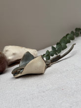 Load image into Gallery viewer, Bat Ray - DownEaster Pottery