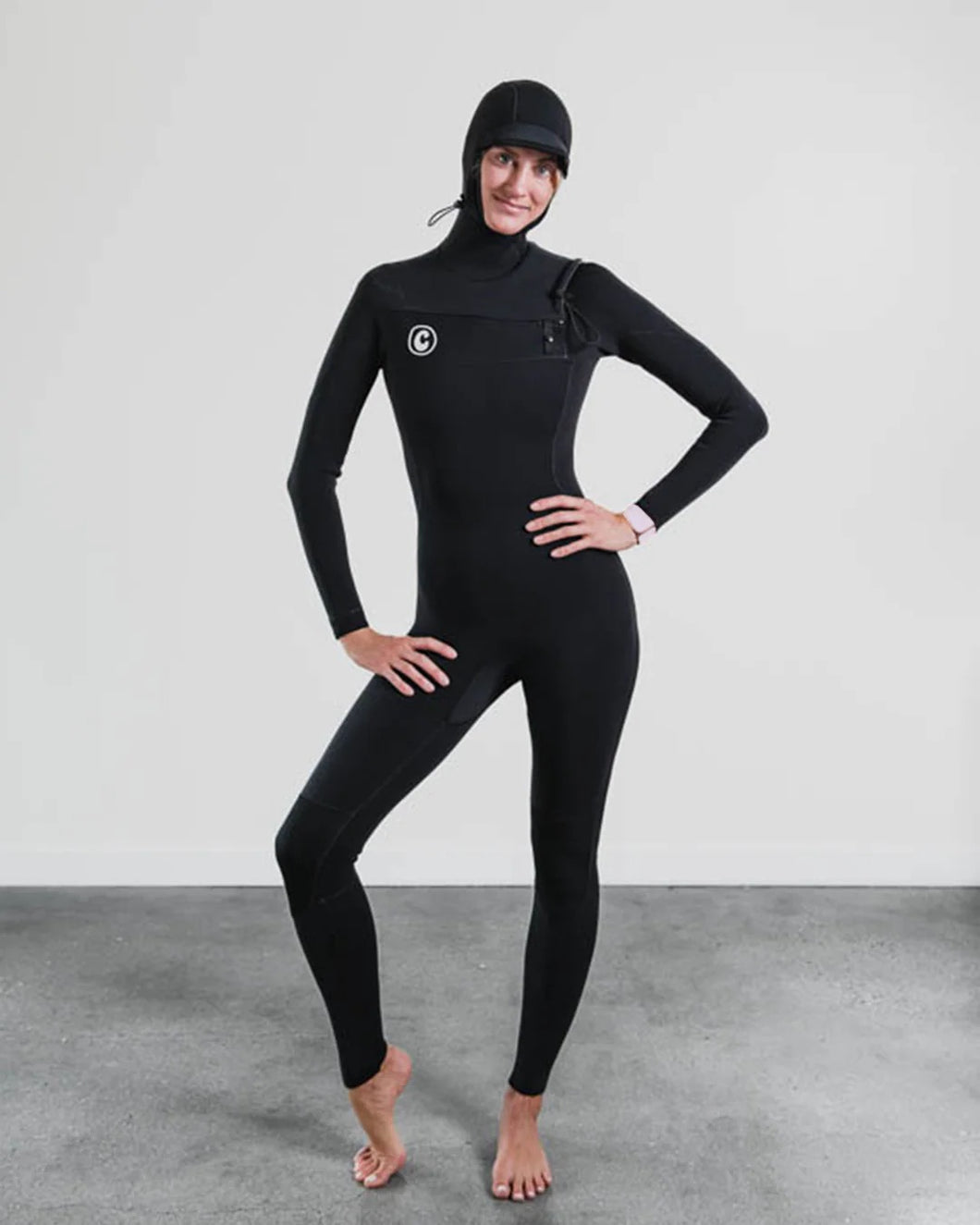 5+/4 Hooded Women's Wetsuit - Crooked