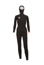 Load image into Gallery viewer, 4+/3 Hooded Women&#39;s Wetsuit - Crooked