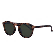 Load image into Gallery viewer, Blair (Blonde Tort / Green) - I Sea Sunglasses